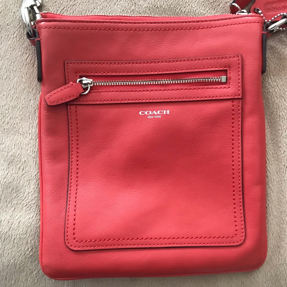Coach crossbody. - Picture 3 of 4